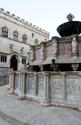 Fontana Maggiore Piazza IV Novembre Perugia 6x10