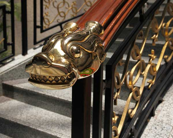 Shanghai Handrail Detail